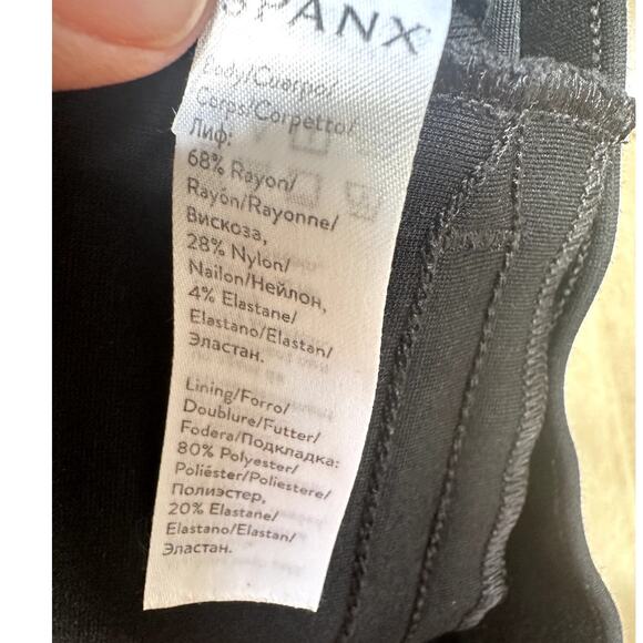 Spanx The‎ Perfect Black Pant in Backseam Skinny Ankle Size Small - Picture 10 of 12